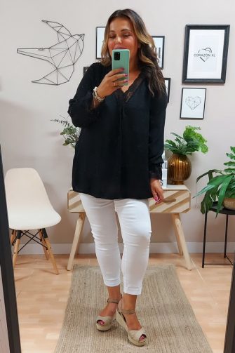 Blusa Encaje Desgaste Negra