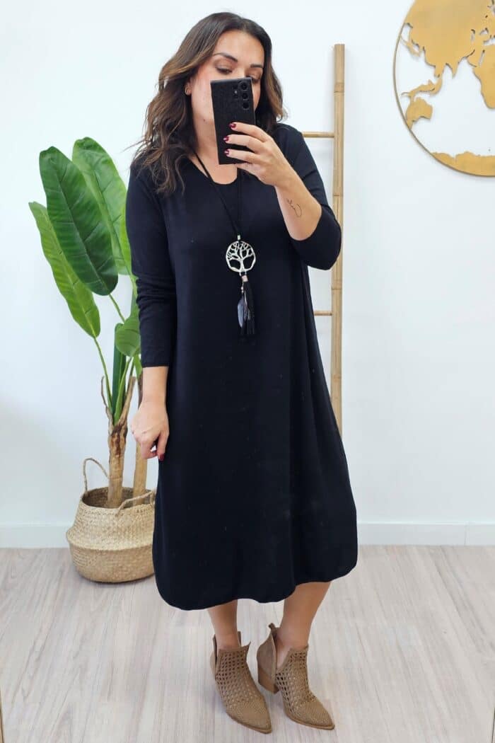 Vestido Largo Punto Negro