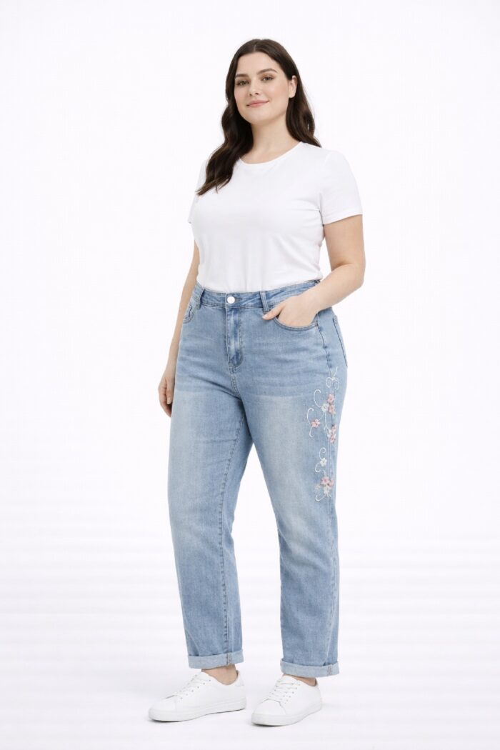 Vaquero Mom Fit Bordado