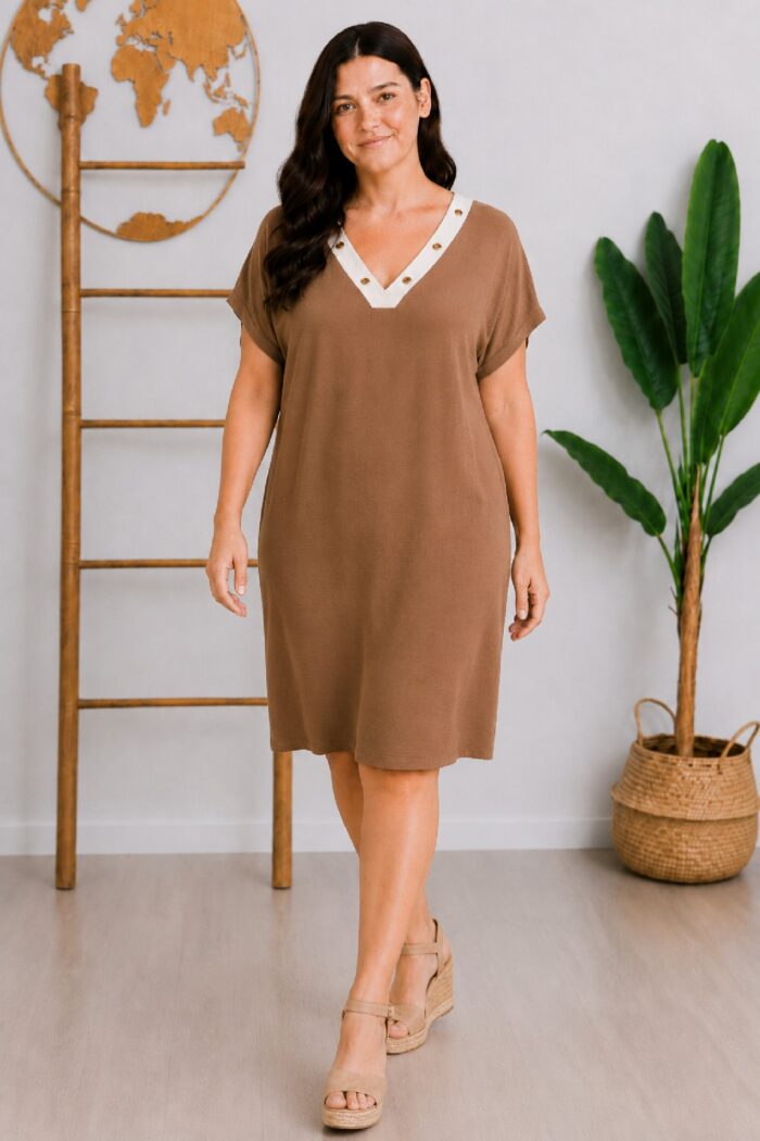 Vestido Crep Tachas Marron